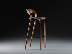 Artisan Neva light bar chair voorkant