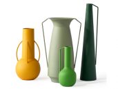 Vases roman green